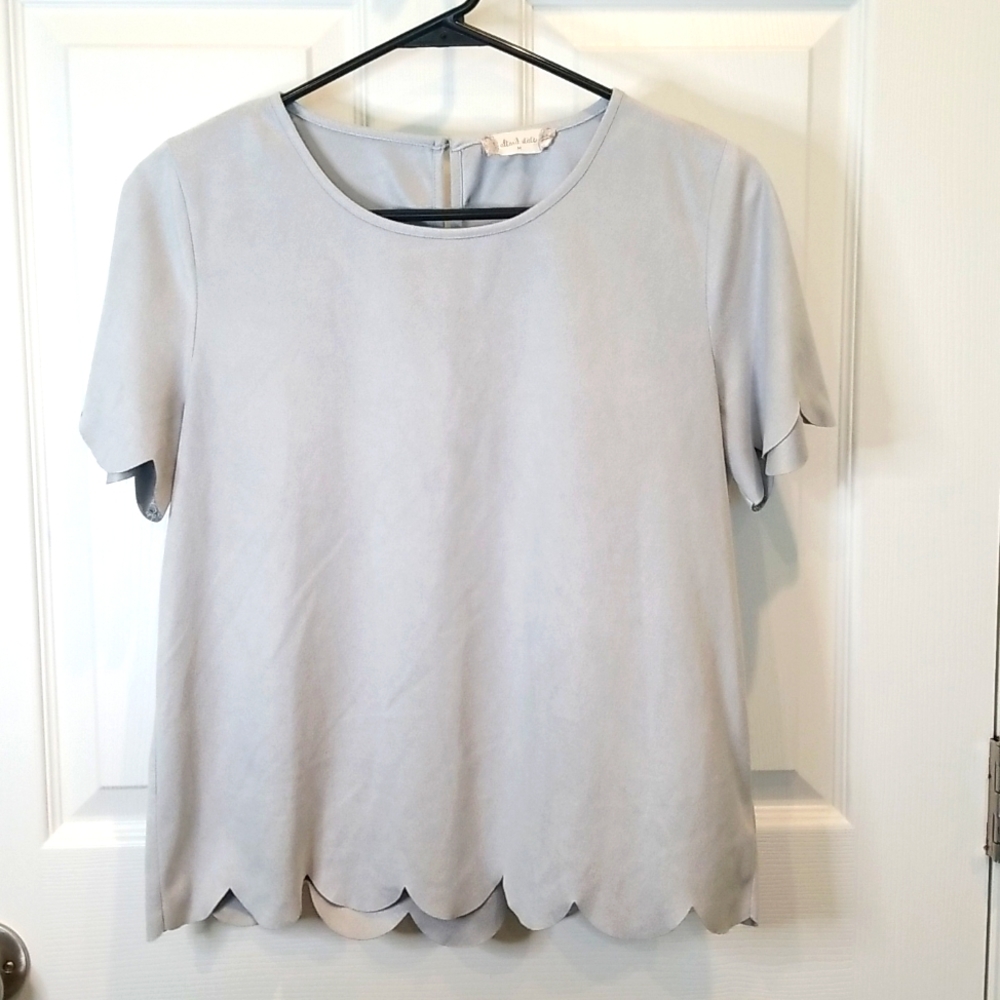Altar'd State Suede Feel Scalloped Cut Gray Blouse, Women's M